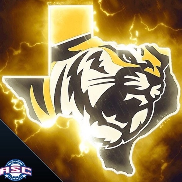 Meet your Posher, Jonathan - Picture 1 of 1